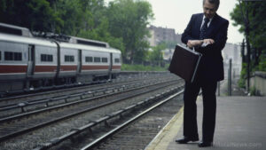 Southwest Airlines “sickout” protest spreads to Amtrak, which is canceling trains due to employees refusing covid “vaccination”