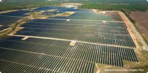 Virginia Governor Wants Nearly 300K Acres of Old Dominion Under Solar Panels